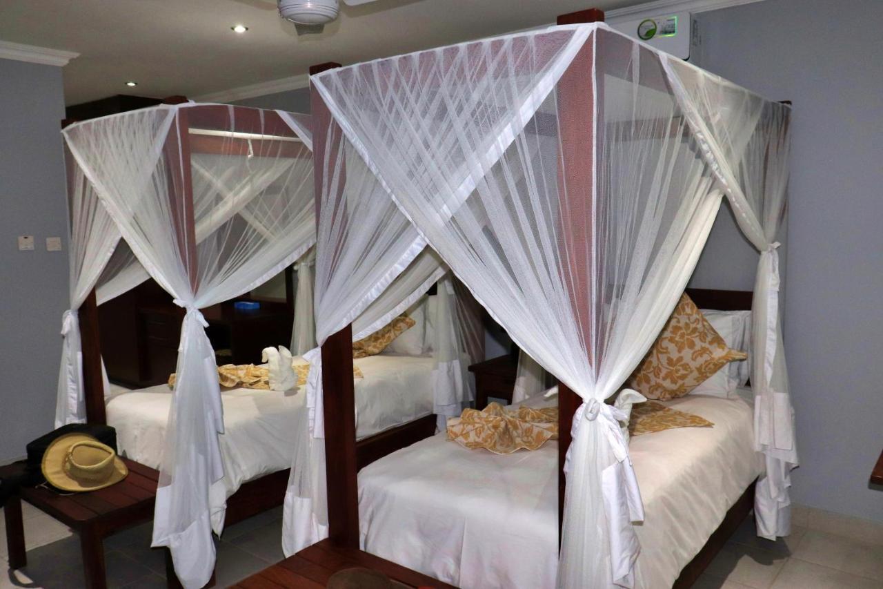 Tlou Safari Lodge Kasane Kültér fotó