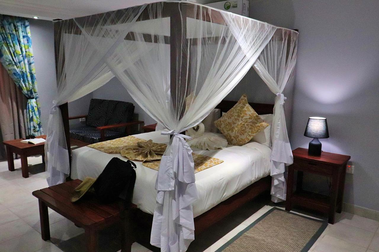 Tlou Safari Lodge Kasane Kültér fotó