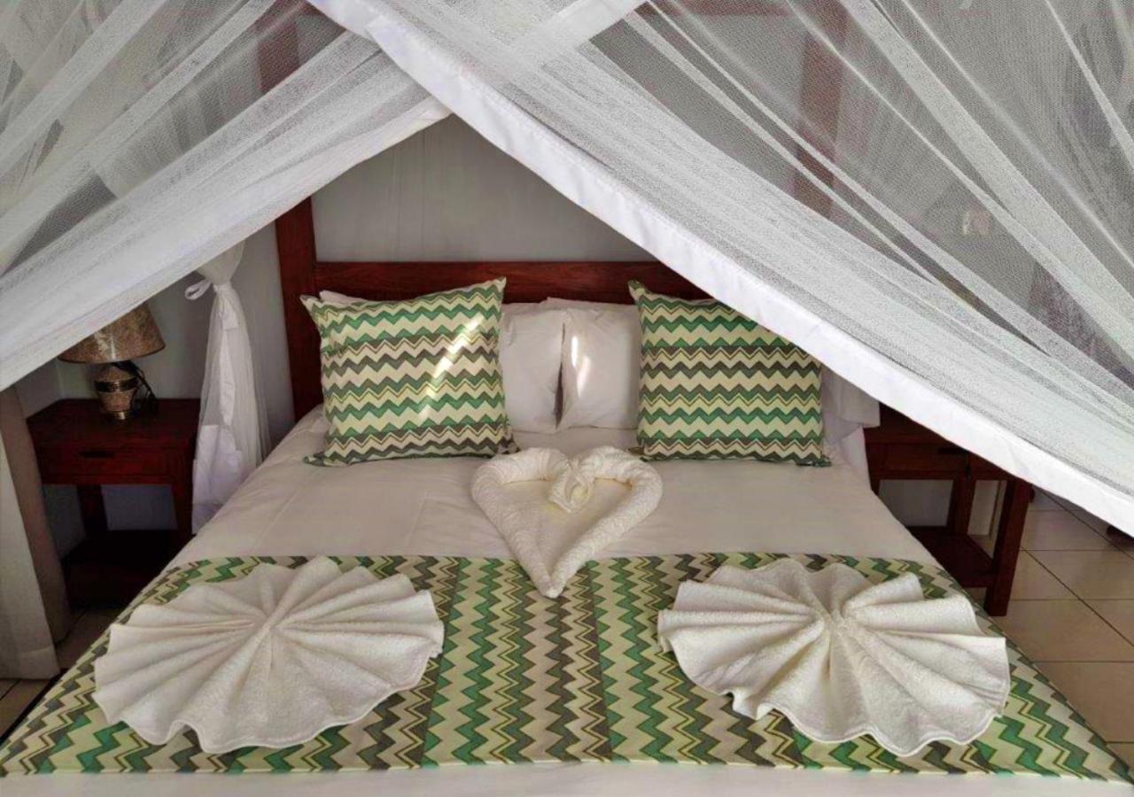 Tlou Safari Lodge Kasane Kültér fotó