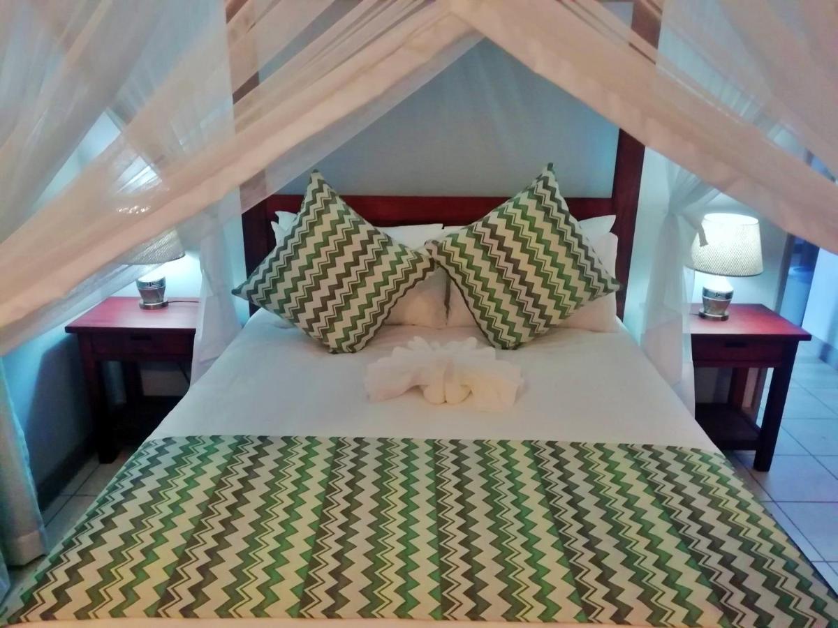 Tlou Safari Lodge Kasane Kültér fotó